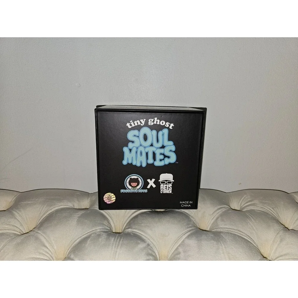 Tiny Ghost Soul Mates Water Vessel William Edition Vinyl‎ Figure Reis O'Brien